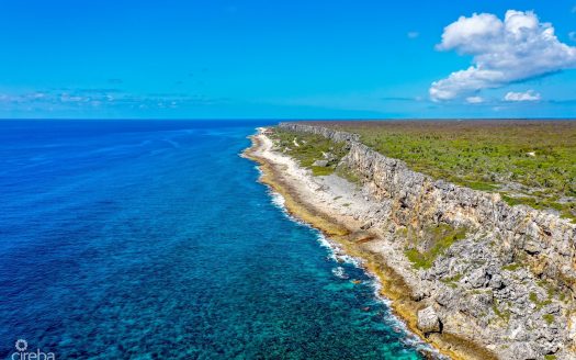 CAYMAN BRAC BLUFF TOP RESIDENTIAL LAND LOT