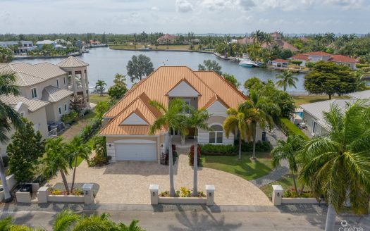 WATERFRONT HOME IN SAIL FISH QUAY – SUNRISE LANDING