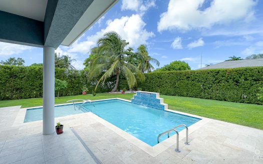 ADMIRALS LANDING FAMILY HOME WITH POOL