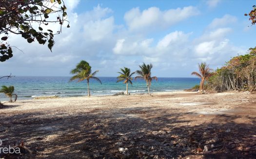 2.75 ACRES OF BEACH FRONT LAND ON THE NORTH COAST CAYMAN BRAC